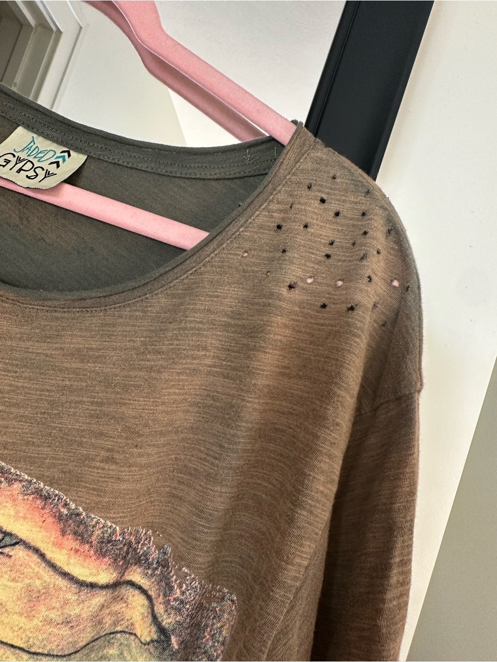 Olive Graphic Short-Sleeve Tee with Vintage Print - Picture 10 of 12